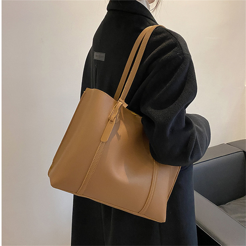 Classic Black Faux Leather Tot - đánh giá và giá Leather Work Handbag