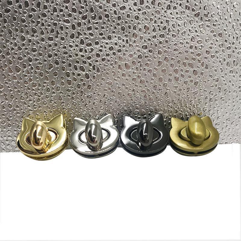 ۞ Cute Cat/Bird Clasp Locks Me - đánh giá và giá Leatherwork Hardware